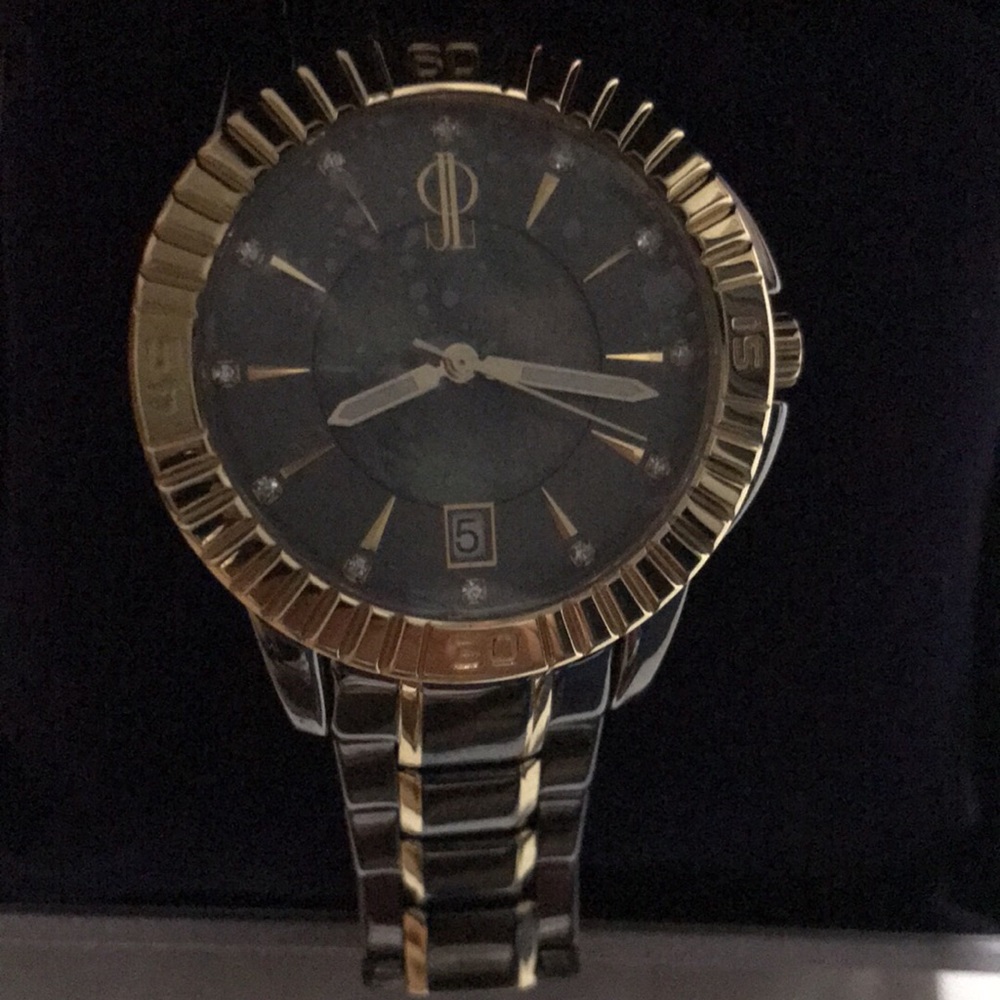 Jennifer Lopez watch